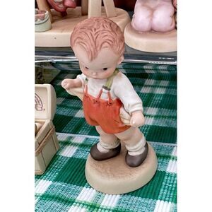 Memories of Yesterday Enesco Porcelain Figurine Boy With Empty Pockets Vintage N